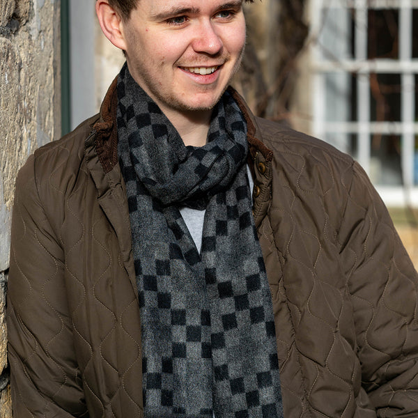 Grey/Navy Chequerboard Mens Scarf