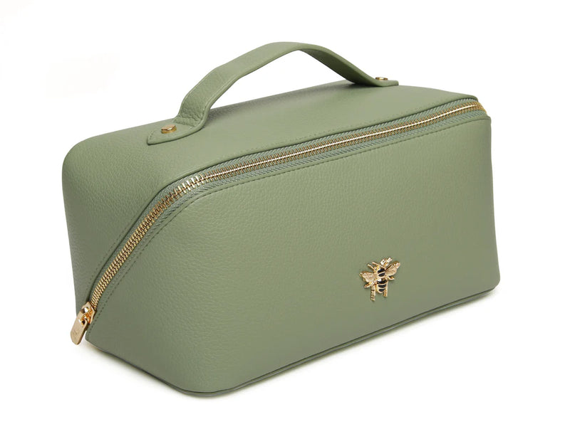 Sage Medium Train Case