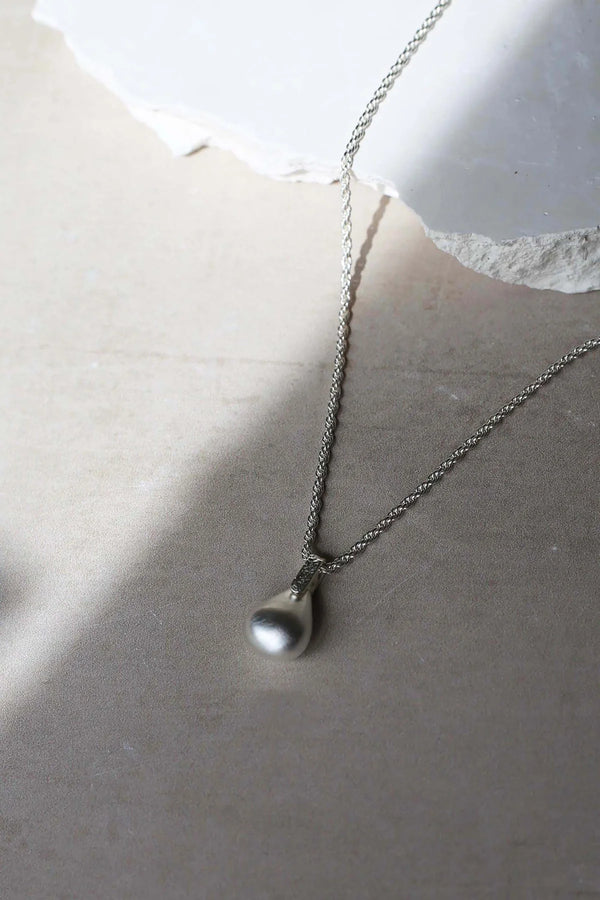 Pebble Necklace - Silver